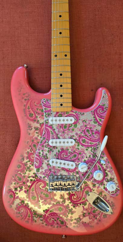 Fender Stratocaster ST-57 2003 - Pink Paisley image 1