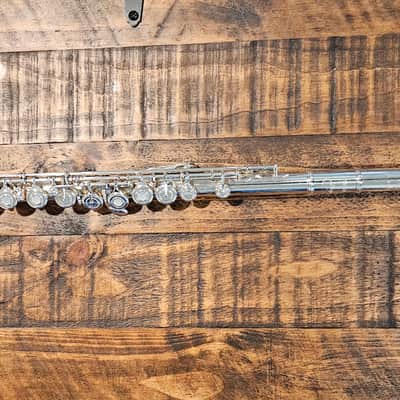 Yamaha YFL-372 Intermediate Flute with C-Footjoint 2010s - Silver-Plated, Open hole with removable plugs, gold plated silverhead 925 mouthpiece image 1