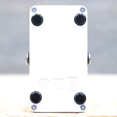 Electro-Harmonix Nano Bass Big Muff Pi Fuzz Distortion Sustainer Effect Pedal image 4