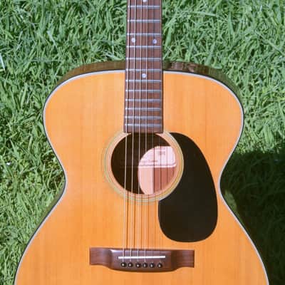 1972 Kasuga F311 (F-15) OOO size Guitar- Natural image 2