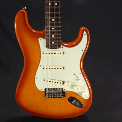 Fender American Performer Stratocaster Honey Burst 2019 USED 971 image 9