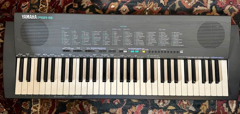 Yamaha PSR 19 image 1