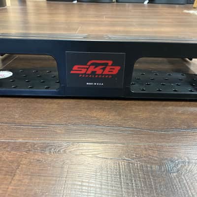 SKB 1SKB-PB1712 Pedalboard 2020 - Present - Black image 9