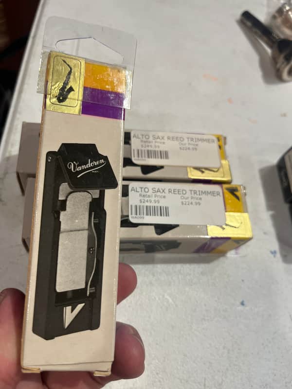 Vandoren Alto Sax Reed Trimmer image 1