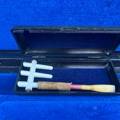 Renard By Fox Artist Model 330 Renard Artist Oboe W/ Case - Black image 9