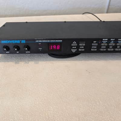 Alesis Midiverb III | Reverb