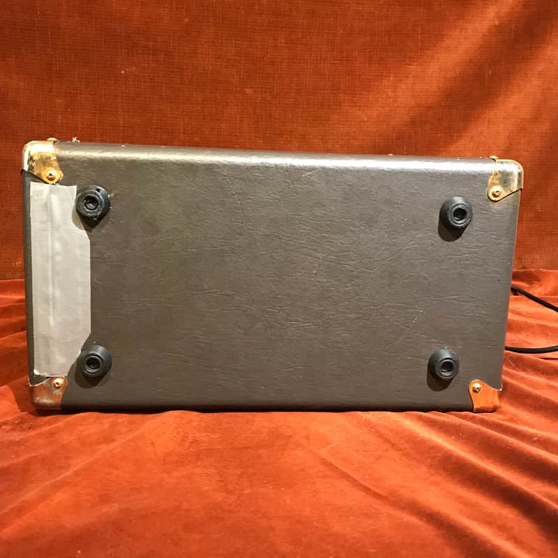 Ibanez TA25 Troubadour 25W 1x10