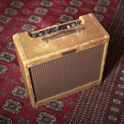 Fender (1959) Princeton 5F2-A "Narrow Panel" 4w 1x8" Tube Guitar Amp Combo - Tweed image 2