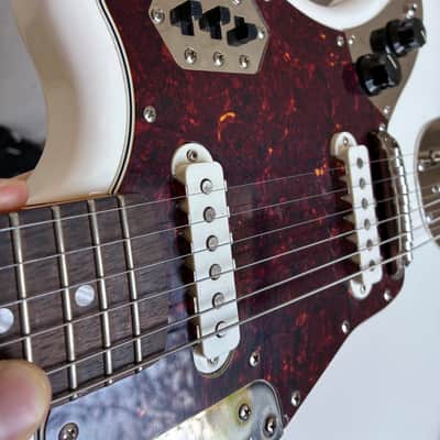 Squier Classic Vibe '60s Jaguar 2022 - Olympic White with Matching Headstock electric guitar Limited edition image 22