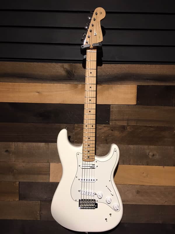 Fender EOB Ed O'Brien Signature Sustainer Stratocaster image 4