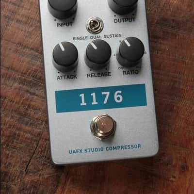 Universal Audio 1176 Studio Compressor FET Limiting Amplifier image 8