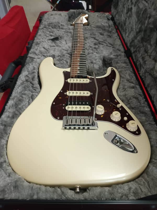 Fender American Elite Stratocaster HSS Shawbucker with Ebony Fretboard 2016 - 2019 - Olympic Pearl