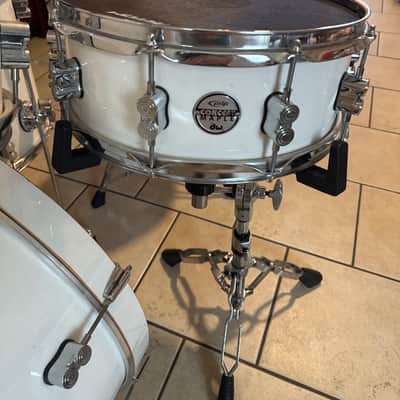 PDP PDCM5514SSPW Concept Maple Series 5.5x14" Snare Drum with Chrome Hardware 2010s - Pearlescent White image 1