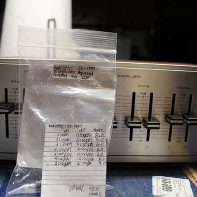 Restored Realistic 5 band Graphic Equalizer 31-1987 (7) image 20