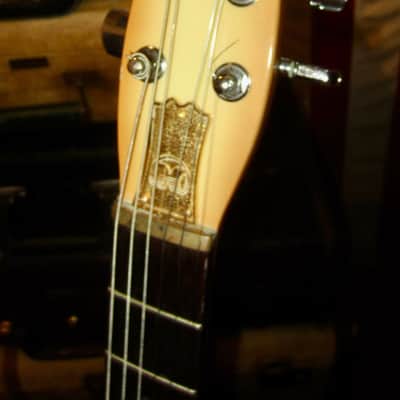 1981 Hondo Longhorn Burst w/ Original Case image 3