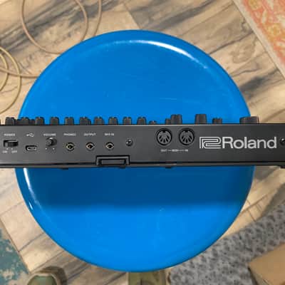 Roland Boutique Series TR-08 Analog Modeling Drum Machine 2017 - Present - Black imagen 2