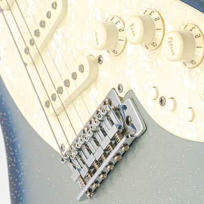 Rare Danelectro Danoblaster Inuendo – Built-In Multi Effects – with Gigbag image 13