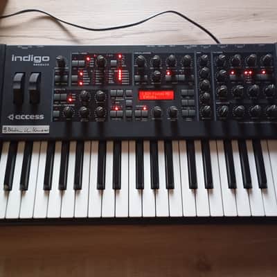 Access Virus Indigo 2 REDBACK LIMITED EDITION only 500 ever made! 37-Key Digital Synthesizer 2010s Black with signature image 11