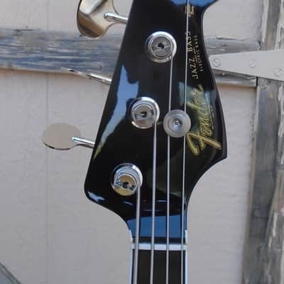 2023 Fender Gold Foil Jazz Bass - 2-Tone Sunburst - w/Bag - Jbass - 014-0711-303 image 3