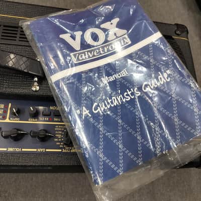 NOS Vox Valvetronix AD120VTX 2x60-Watt 2x12" image 18