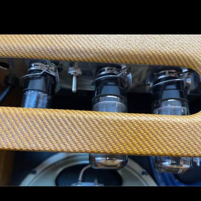 Lazy J 40 Twin 2019 image 6