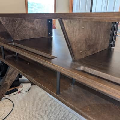 Output Platform Studio Desk 2018 with Keyboard Tray and Risers - Kodiak Brown image 12