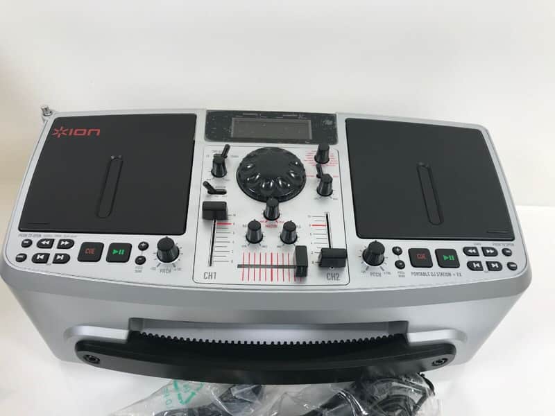 Ion Portable DJ Station CD Player/Radio iCD04-FX Used | Reverb