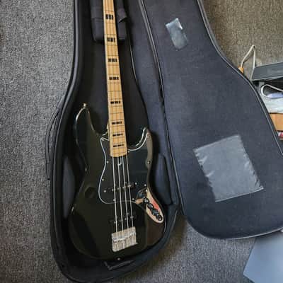 Sire Marcus Miller V7 4 String Eletric Bass image 10