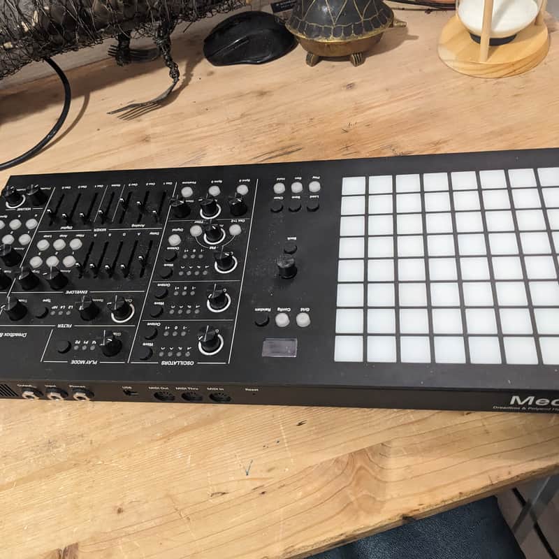 2019 Polyend Polyend Dreadbox Medusa Hybrid Synthesizer Black