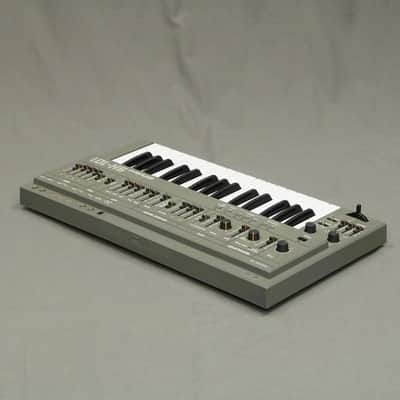 Roland Sh 101 [255344] (06/11) image 3