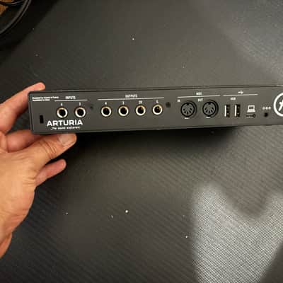 Arturia MiniFuse 4 USB-C Audio Interface 2021 - Present - Black image 3
