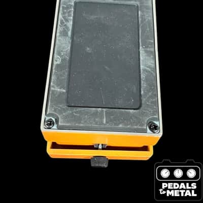Boss DS-1 Distortion (Silver Label) 1994 - Present - Orange - X16610 image 6