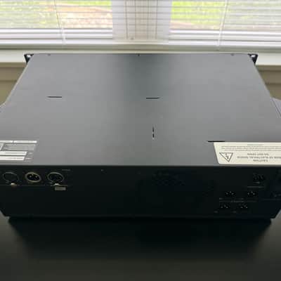 Waves Ionic 24-in/18-out Soundgrid Stagebox image 13