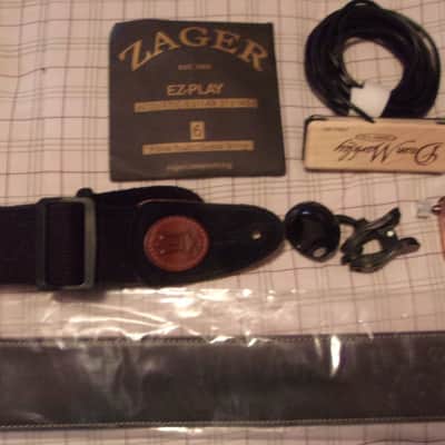 MINT NOS USA Zager ZAD50OM Solid Spruce/Mahogany w/case+extras-Hardly Played - Natural image 9