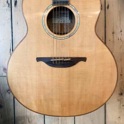 2006 Lowden F35 CX - Quilted Maple - Ex McFLY. Comes with hard shell case image 1