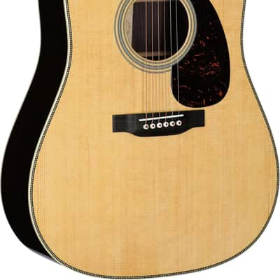 Immagine Martin Super HD-28 Standard Dreadnought Acoustic Guitar, Solid Spruce Top - 1