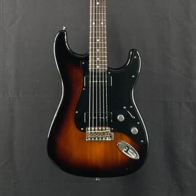Fender Custom Shop LTD Edition Dual P90 Journeyman Relic Strat in 2-Color Sunburst image 3