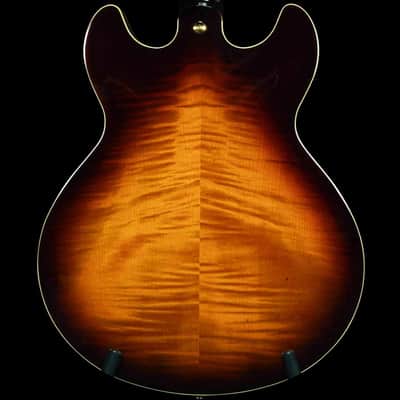Yamaha SA2200 Semi-Hollow Electric Guitar - Violin Sunburst image 9