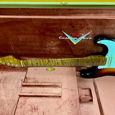 Fender Stratocaster, Limited Edition, Journeyman Relic, Closet Classic Hardware, Roasted 3A Flame Maple Neck, 1958 - Chocolate 3-Colour Sunburst image 7