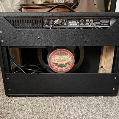 Fender '64 Custom Deluxe Reverb image 2