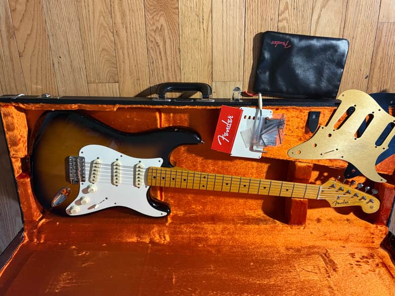 Fender American Vintage II '57 Stratocaster