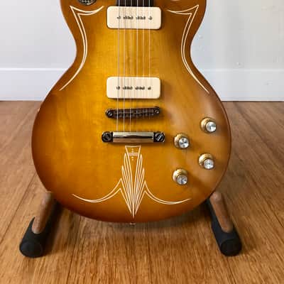 Gibson Les Paul Studio '60s Tribute with P90s 2010 - 2015 - Worn Honey Burst image 1