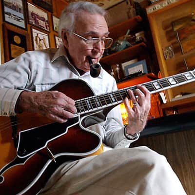 Guild Benedetto Signature Johnny Smith Award - Antique Burst - Signed by Johnny Smith image 5