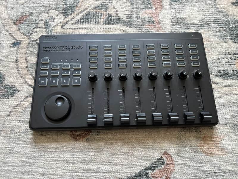 Korg nanoKONTROL Studio Mobile MIDI Controller image 1