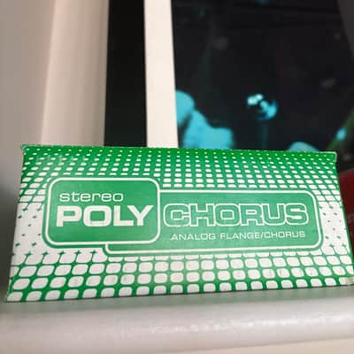Mint Electro-Harmonix Stereo Poly Chorus Polychorus Analog / Chorus / Flanger / Slapback Echo 2011 - 2023 - Green image 2