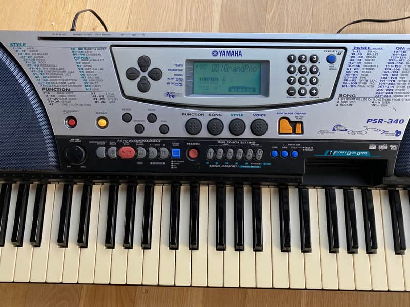 Yamaha PSR 340 Keyboard portatone | Reverb