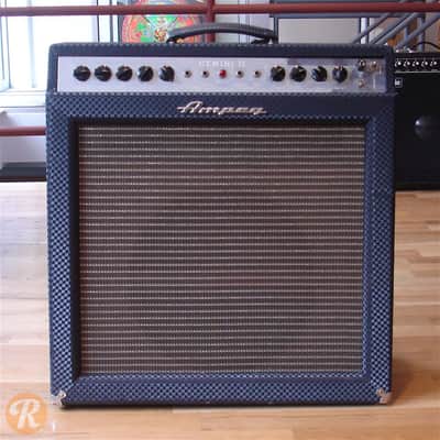 Ampeg G-15 Gemini II 2-Channel 30-Watt 1x15" Guitar Combo