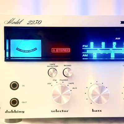 ✨ Marantz 2230 Vintage Receiver — Serviced • Partial Recap • Warm-White LED • New Vellum • Wood-Grain Metal Cover image 3