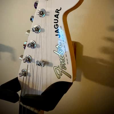Fender Fender Custom Shop Jaguar - Time Machine (1966 Deluxe Closet Classic) 2023 - Nitro Tahitian Coral Body, Olympic White Headstock image 6