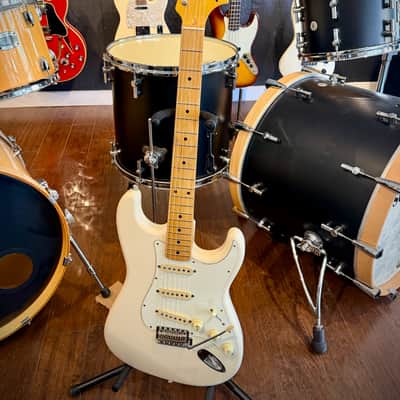 Fender JV Modified '60s Stratocaster MIJ 2022 - Olympic White w/ Tweed HSC image 4